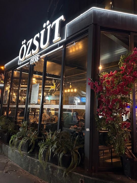 Özsüt Kızılay Meydan