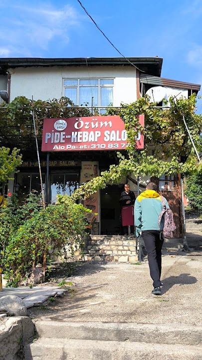 Özüm Pide Kebap