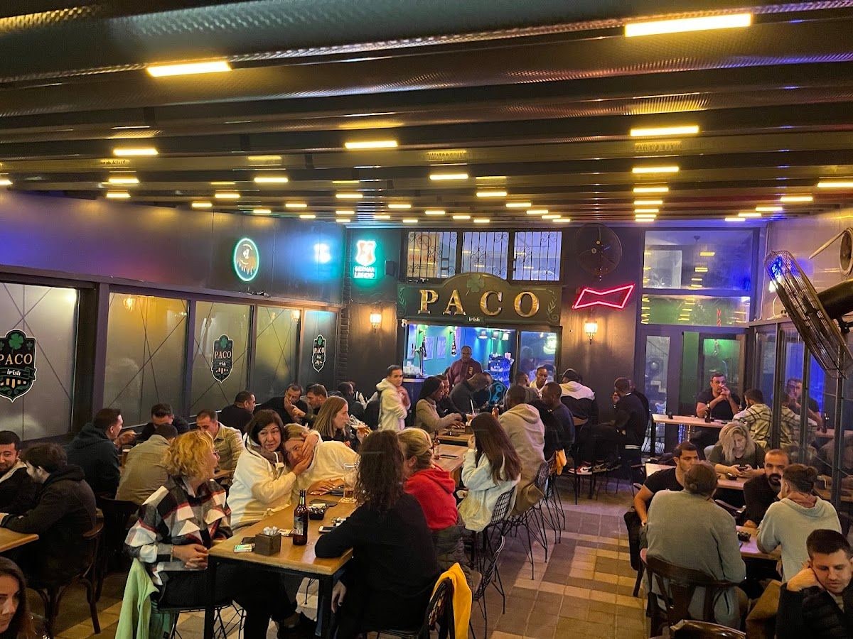 Paco Cafe Pub