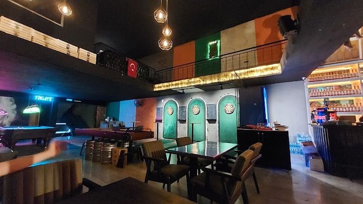PADDY'S PERFORMANCE HALL