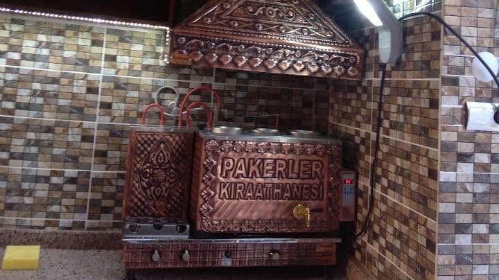 Pakerler Kıraathanesi
