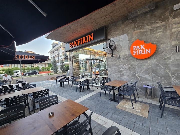 Pakfırın