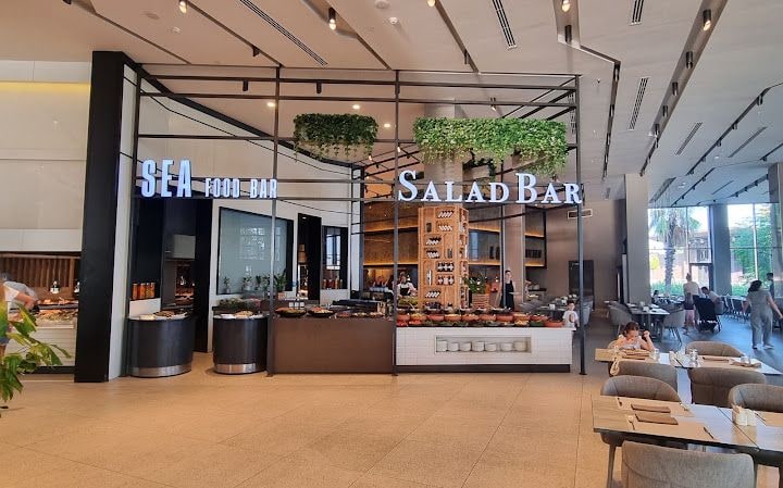 Paloma Finesse Side Beach Club Bar / Clambake