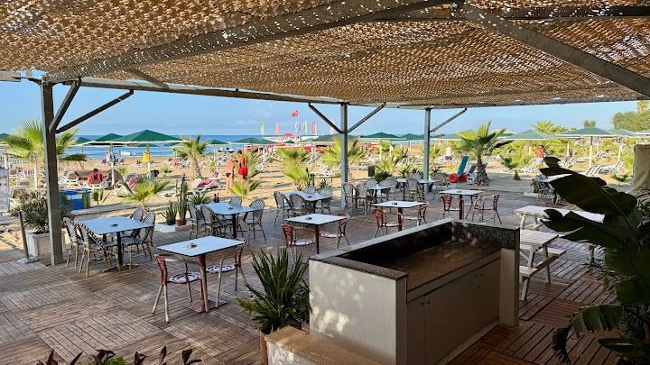 Paloma Oceana Beach Bar