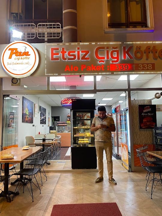 Pan Çiğ Köfte