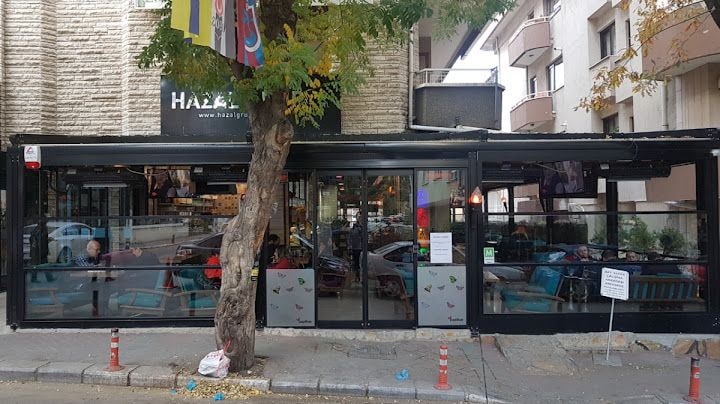 Papillon Cafe & Restaurant