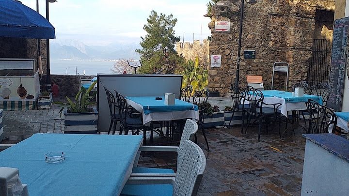 Paradise Restaurant & Cafe