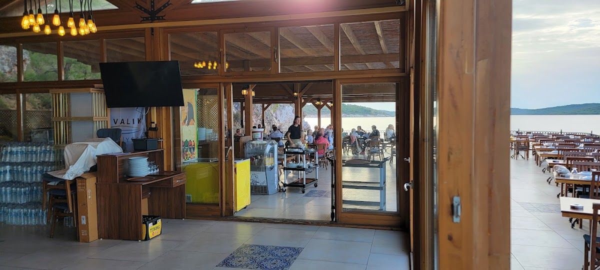 Paşa Limanı Plaj & Restoran