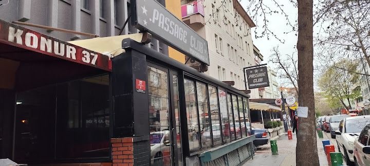 Passage Club
