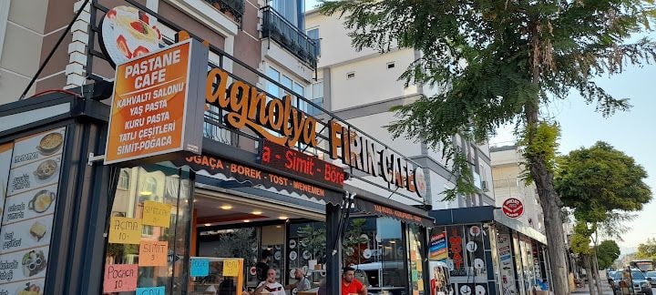 Pastane Cafe