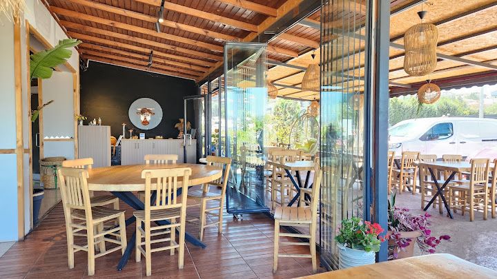 Paula Restaurant