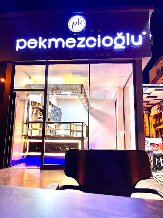 Pekmezcioğlu Baklava & Künefe & Dondurma