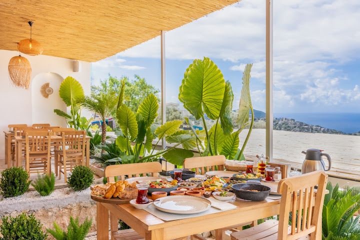 Pello Kalkan Cafe & Breakfast
