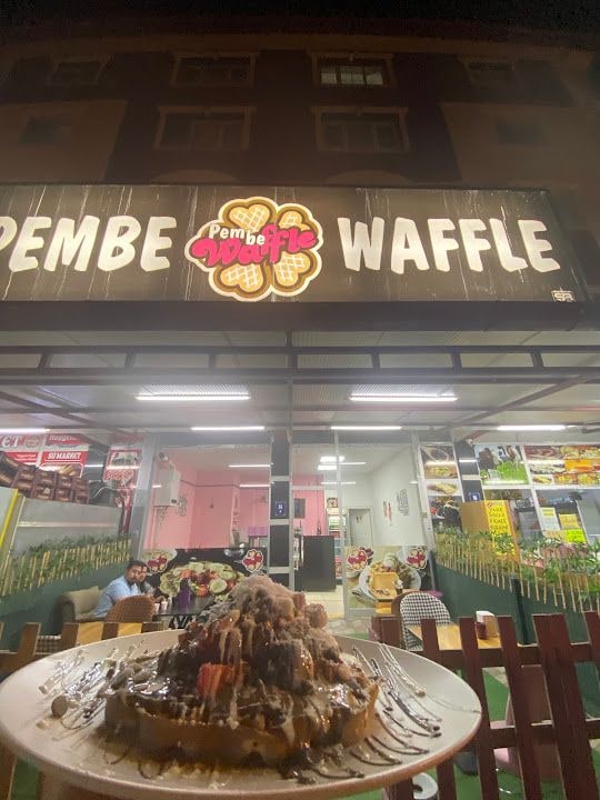 Pembe Waffle