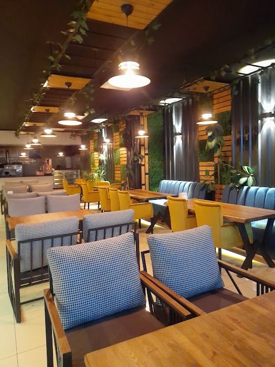 Perisa Cafe & Bistro