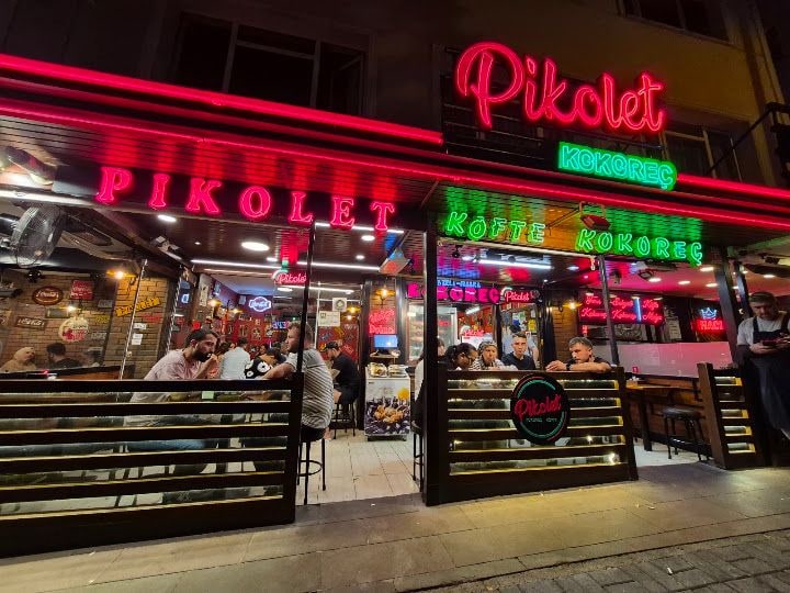 Pikolet Kokoreç