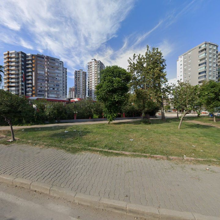 Pilav Ve Midye Eşim Yeri