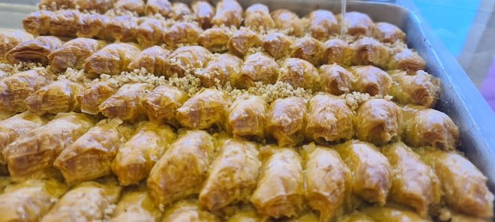 Piroğlu Künefe Kadayıf Baklava