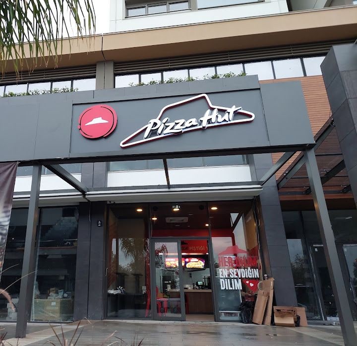 Pizza Hut