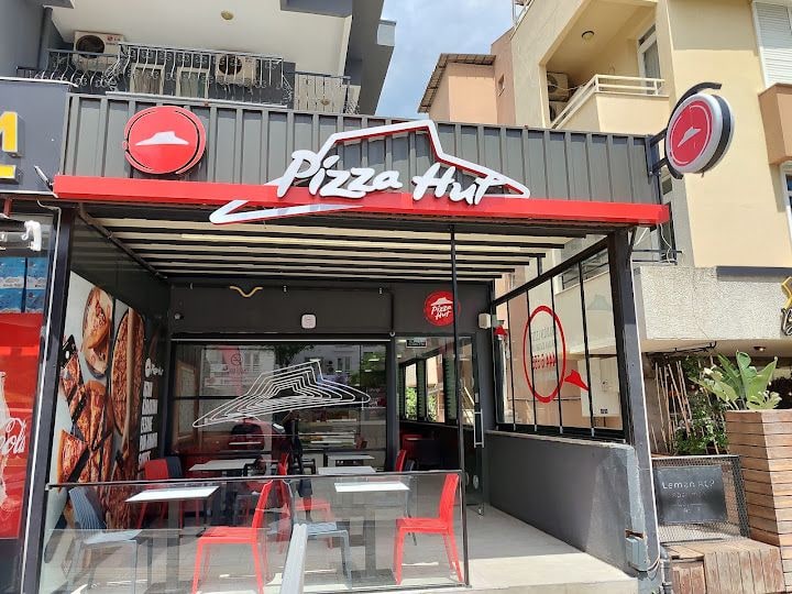 Pizza Hut