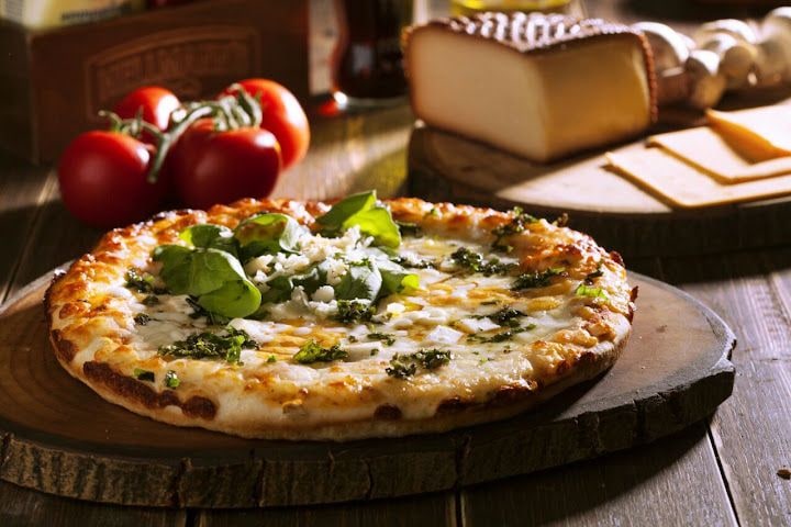 Pizza Rella