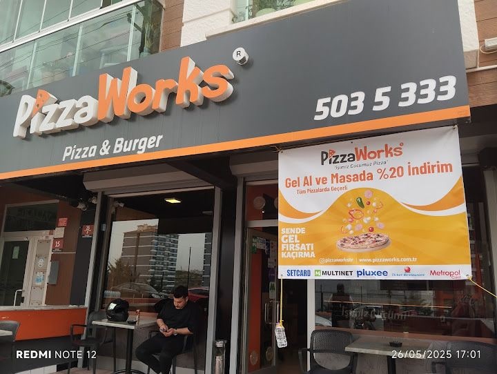 Pizza works