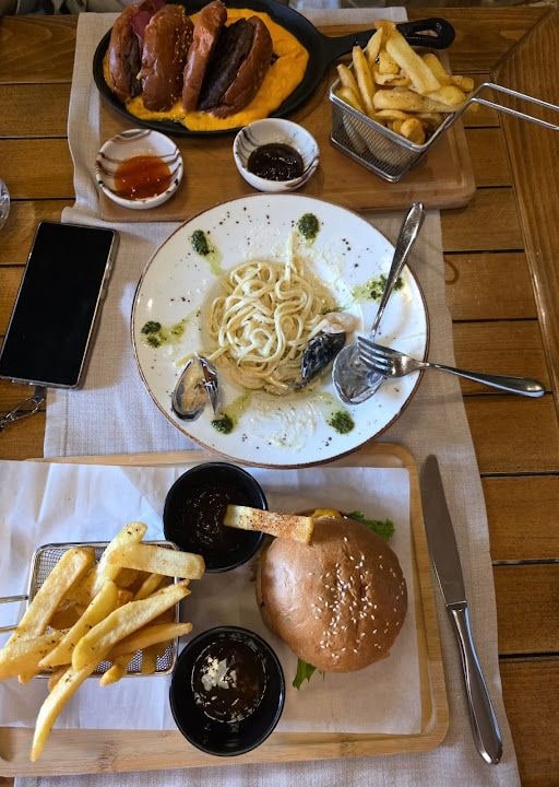 Puding Cafe & Restaurant