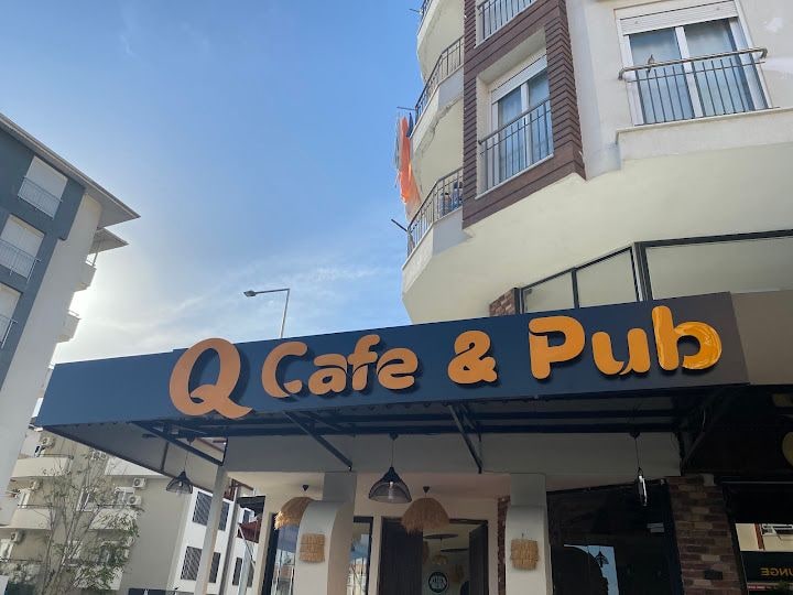 Q Cafe&pub