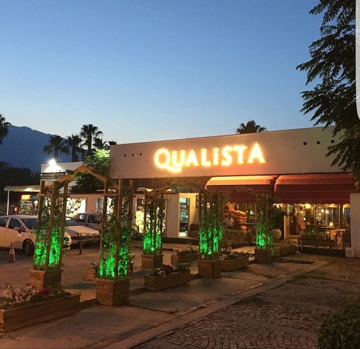 Qualista Restaurant Marina