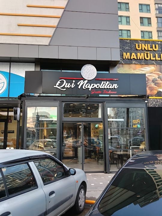 Qui Napolitan