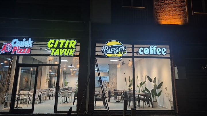 Quick Pizza & Burger Mix & Coffee