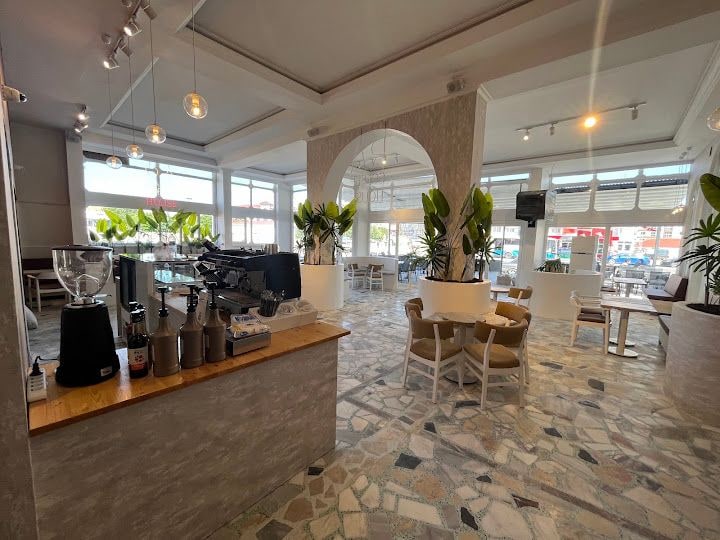 RA COFFEE HOUSE
