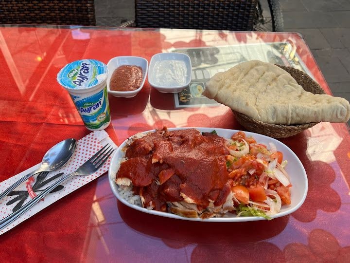 Ramazan Ustanın Yeri Berliner Döner