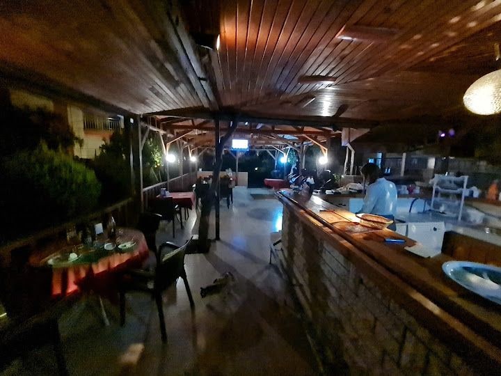 Red Corner Cafe