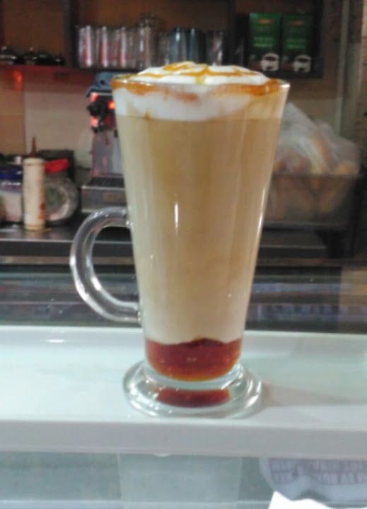 Rengarenk Cafe