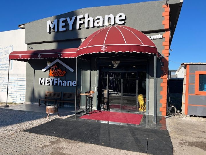 Retro Meyfhane