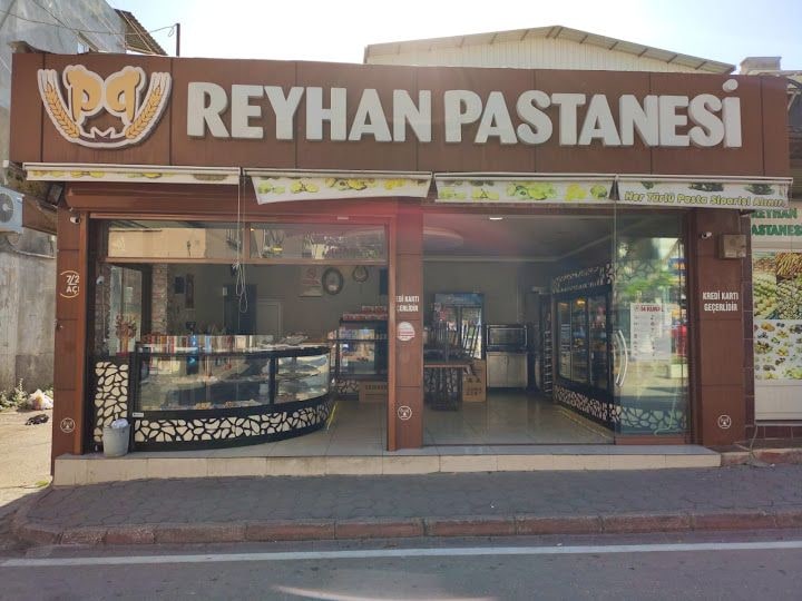 Reyhan Pastanesi