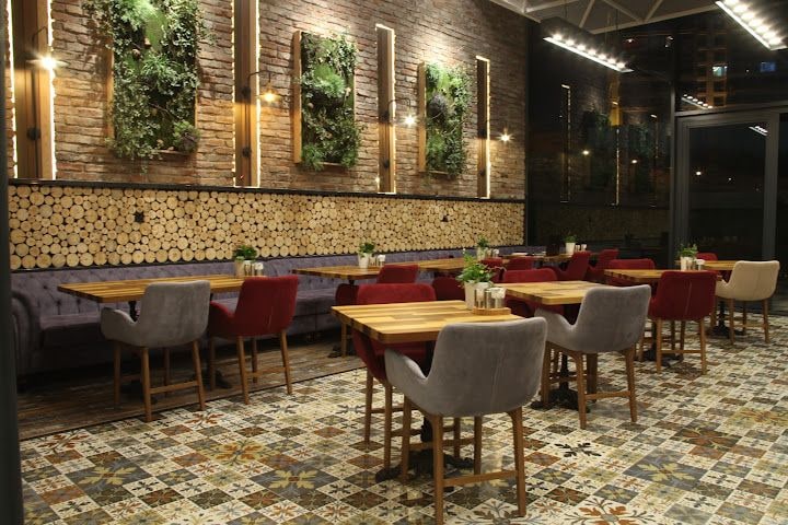 Ricco's Lounge