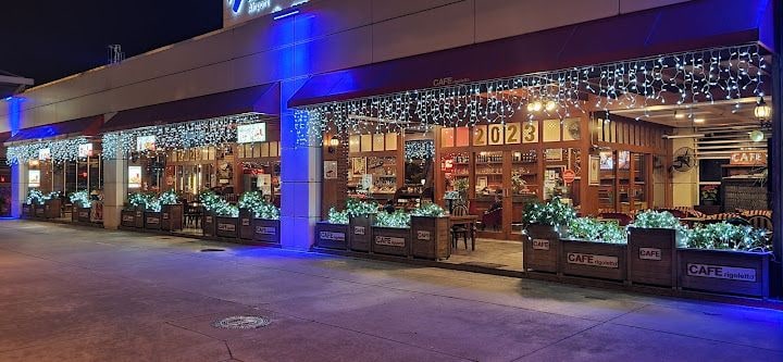 Rigoletto Restaurant & Cafe
