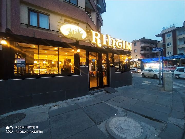 Rıhtım Pastanesi