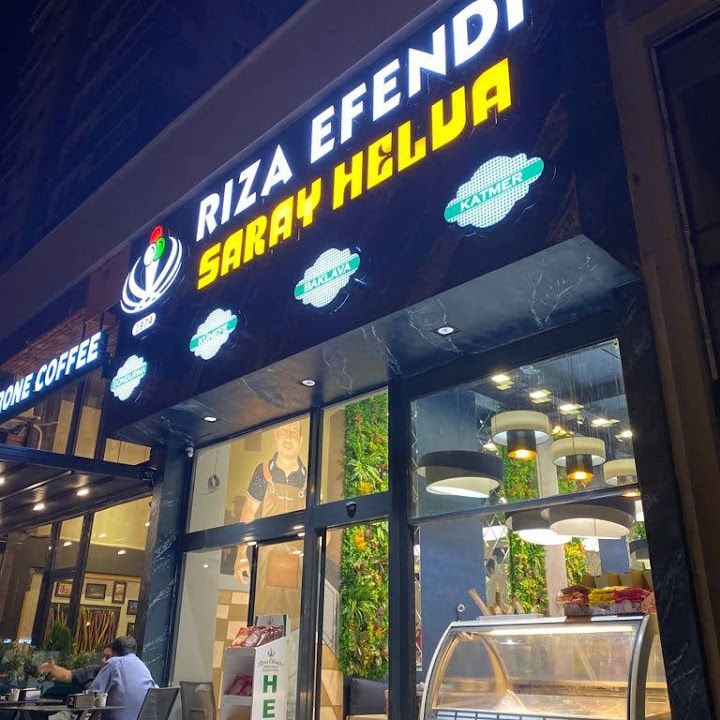 Riza Efendi Saray Helva Dondurma