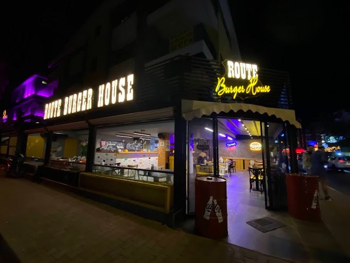 Route Burger House