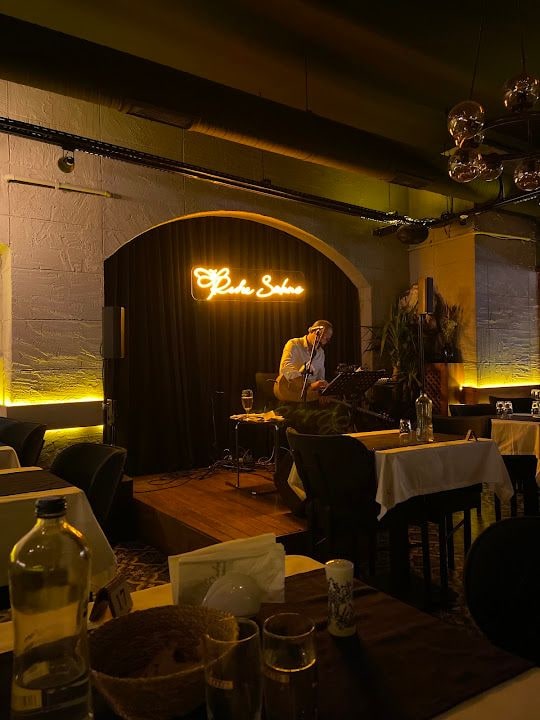 Ruhe Restaurant