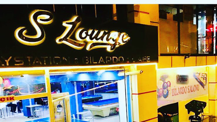 S-lounge Playstation Bilardo Cafe