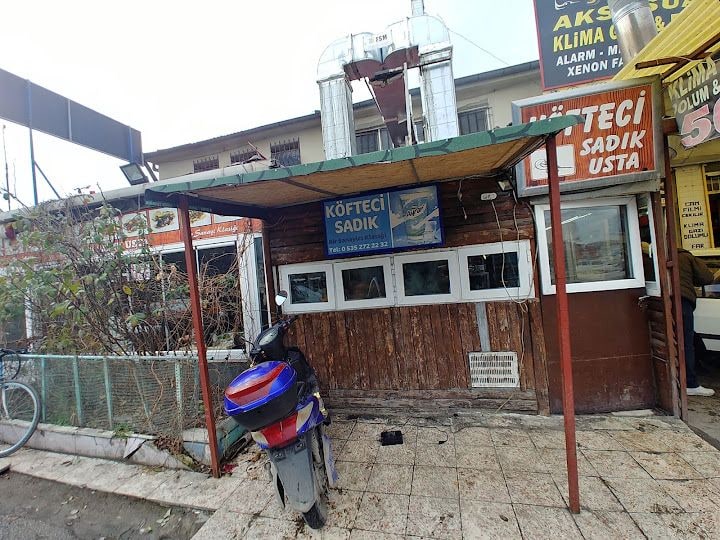 SADIK USTA KÖFTE VE IZGARA
