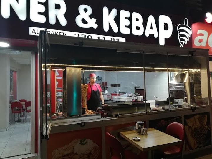 Şah Ďöner Ve Kebap Şentepe