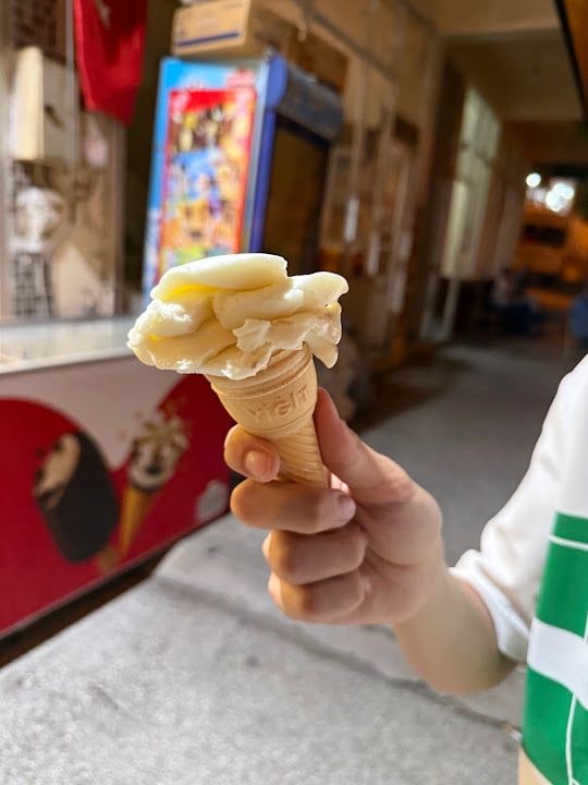 Saimbeyli Gül Pastanesi