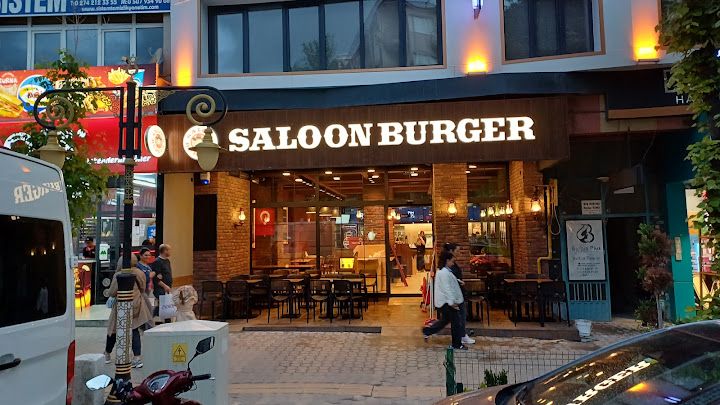 Saloon Burger Başiskele Yuvacık