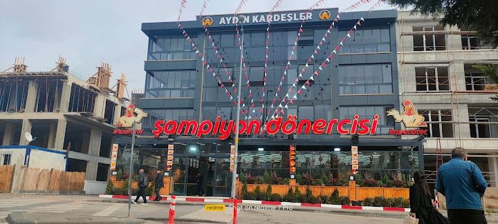 Şampiyon Dönercisi