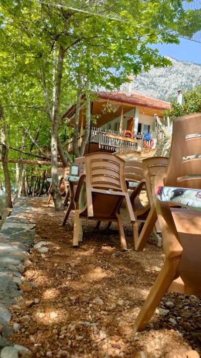 Samyeli Canli Alabalık Restaurant Kamil İn Yeri